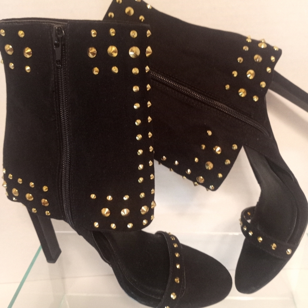 Olivia Ferguson Studded Ankle Wrap Open-toe Suede Heels Size 8